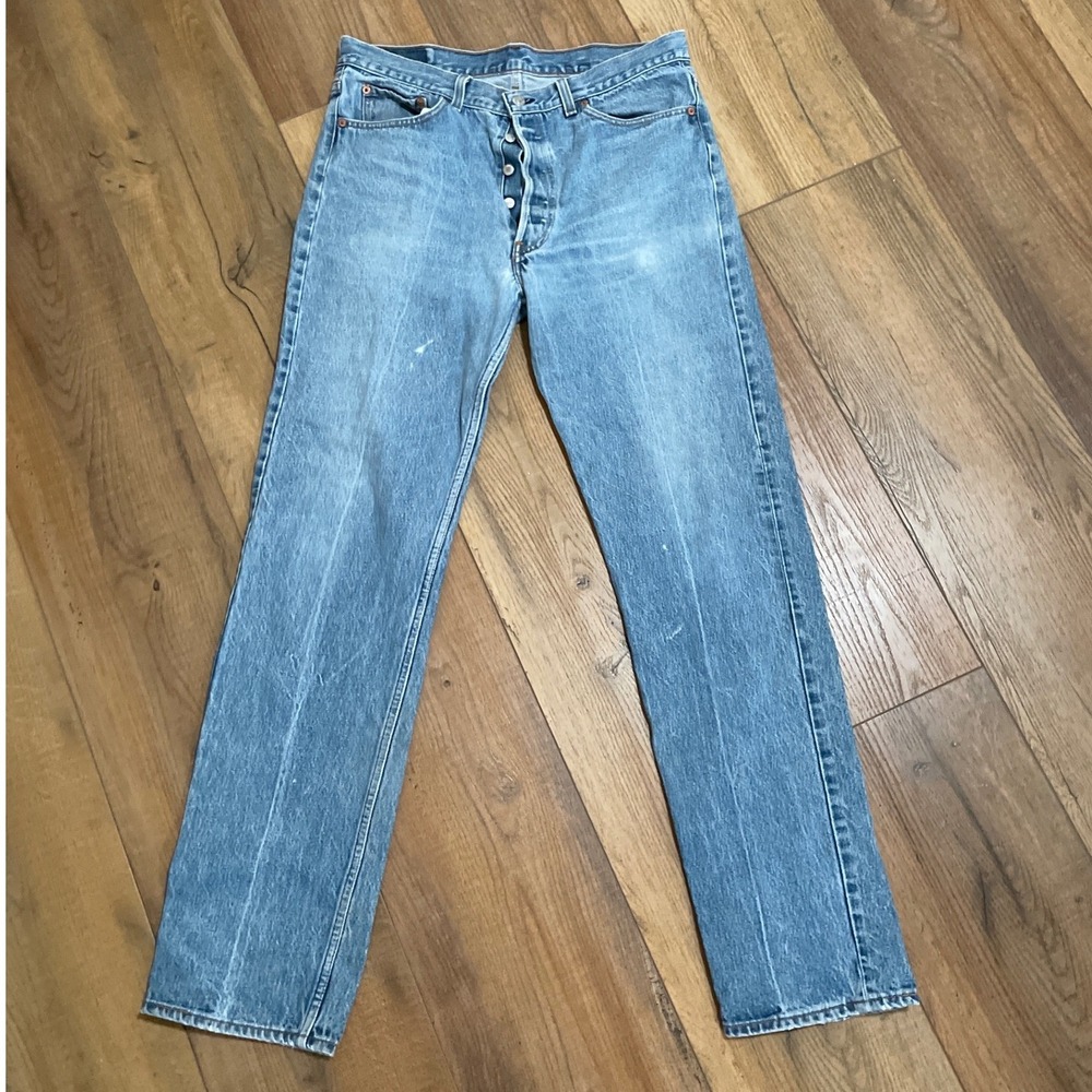 Levis 501xx Vintage Made in USA Light Wash Straight Leg Button Fly Jeans 34x32.5